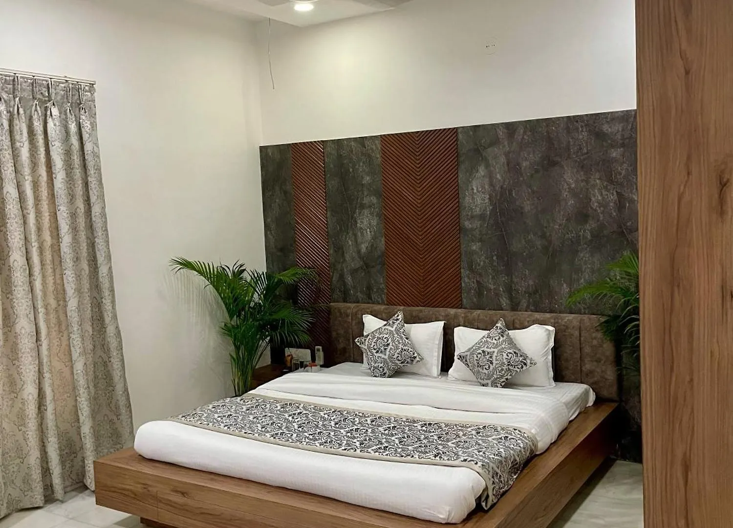 Karni Nivvas - Luxury Redefined Villa Udaipur